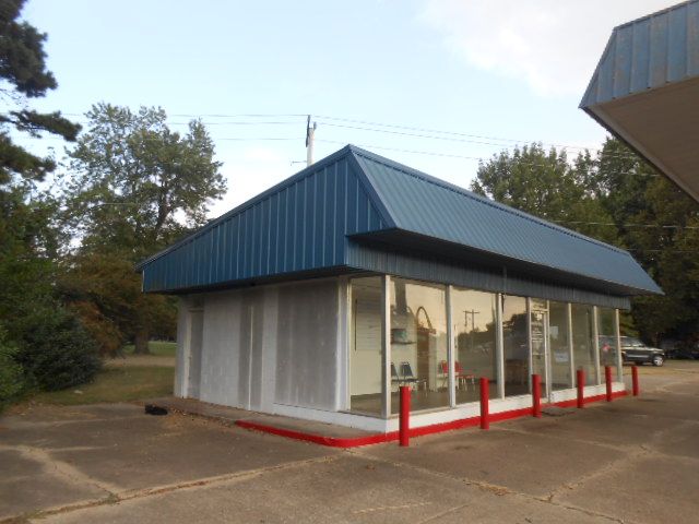 414 U.S. 67 Business, Walnut Ridge, AR 72476